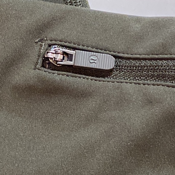 Lululemon Pace Rival Crop *Full-On Luxtreme 22" Dark Olive - Picture 8 of 9